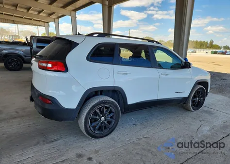 2014 Jeep Cherokee Latitude z USA, uszkodzony, nr VIN 1C4PJMCS7EW285977